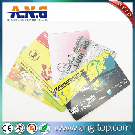 ISO Standard Cr80 RFID Smart Card with Signature Panel